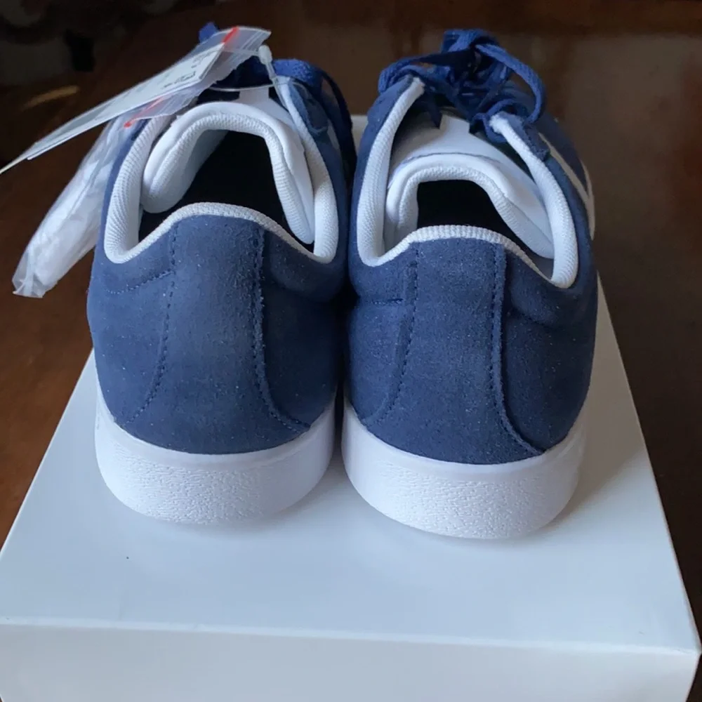 29:03 - Adidas VL Court 2.0 Skateboard Sneakers - Picture 4 of 10